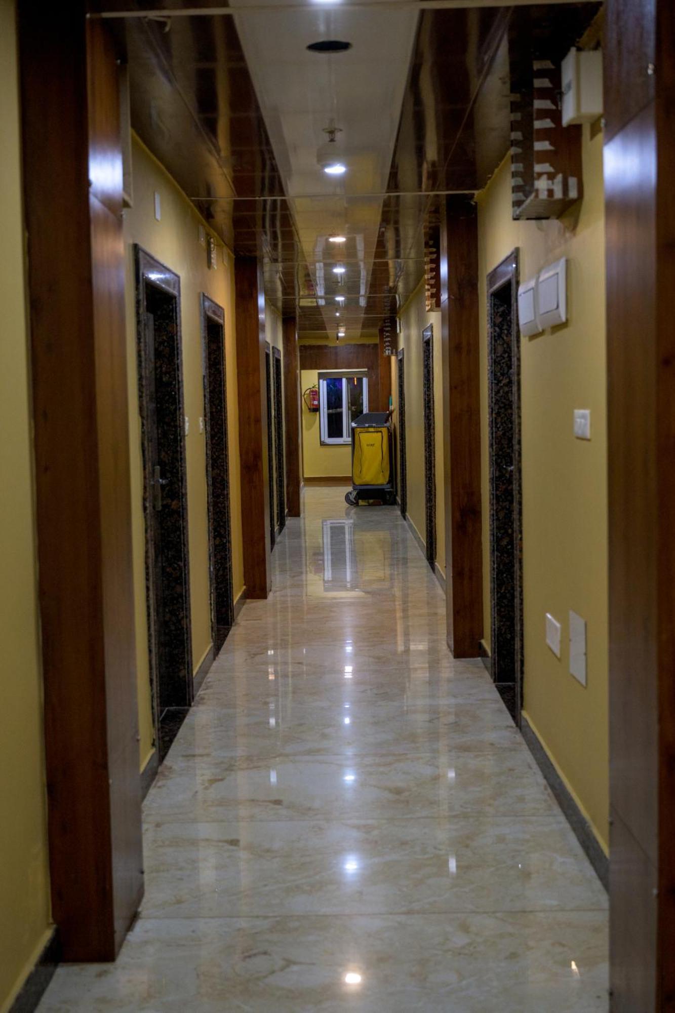 A One Lagoon Hotel Puri Luaran gambar